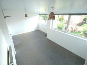 15 Almond Grove living room