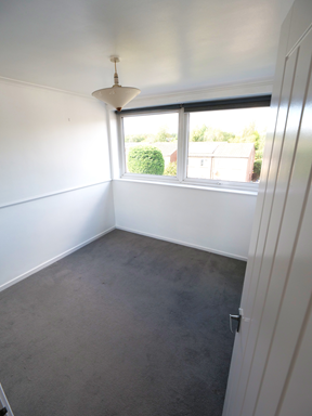 15 Almond Grove second floor rear single bedroom